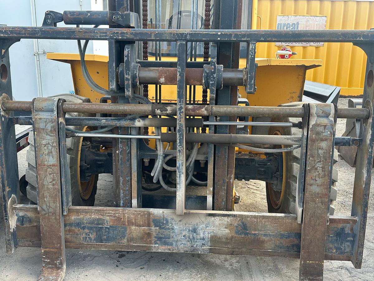 Used Sellick 10k lb Forklift