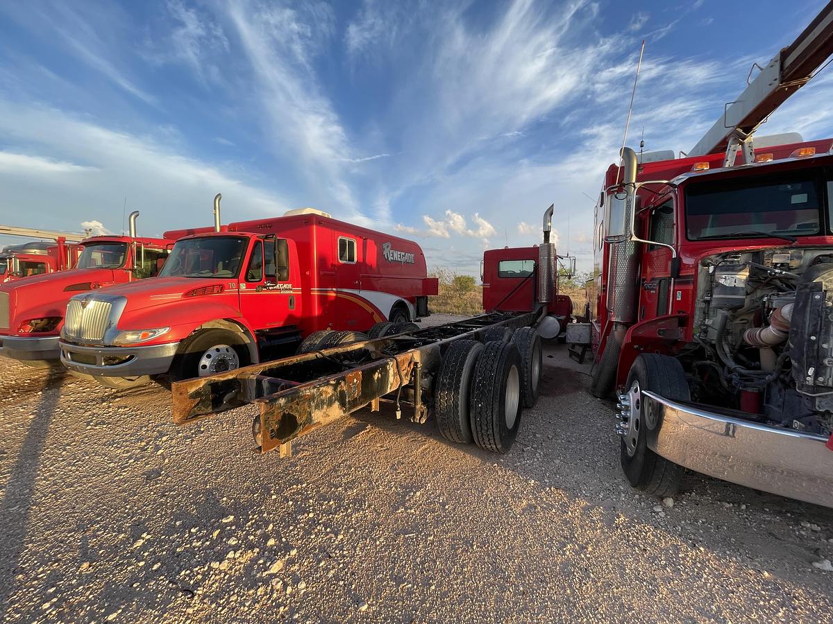Used 2007 Kenworth T300