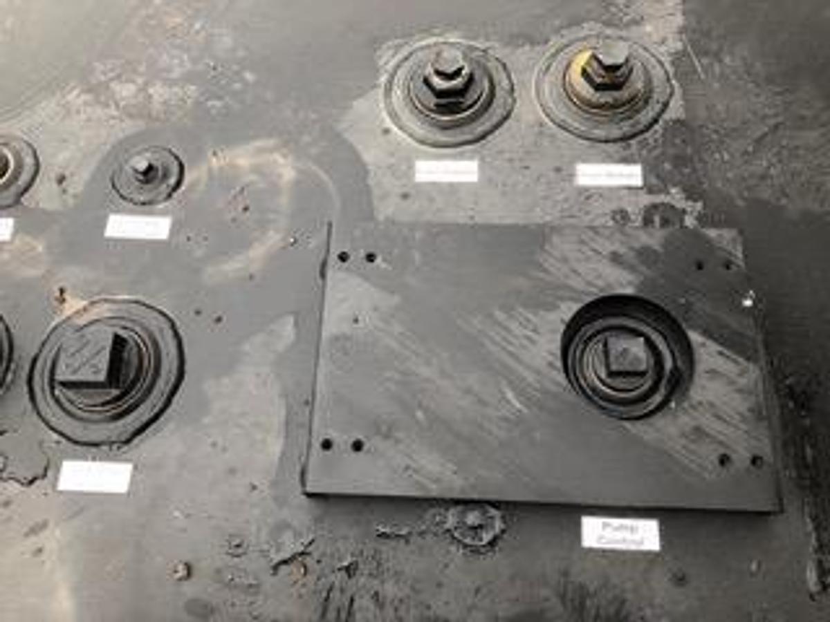 Used 2018 HennigFuel Tank - 1420 Gallons (Never Seen Fuel)