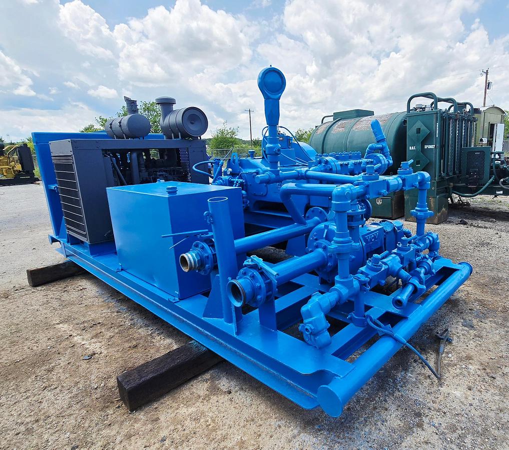 Used SMC T165 Triplex Pump Powered by Cummins 6.7