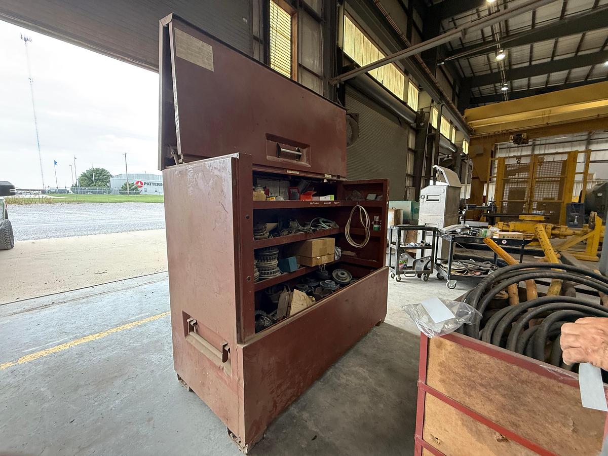 Used Loaded Tool Boxes