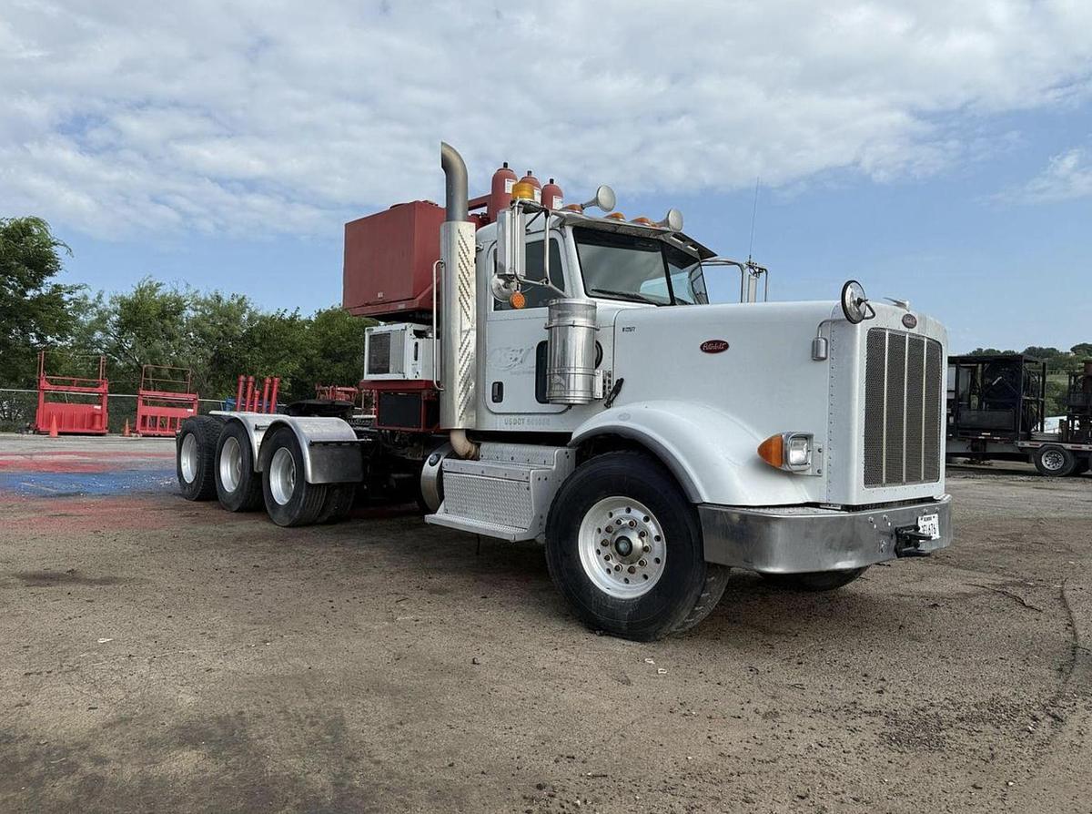 Used Peterbilt CTU Truck