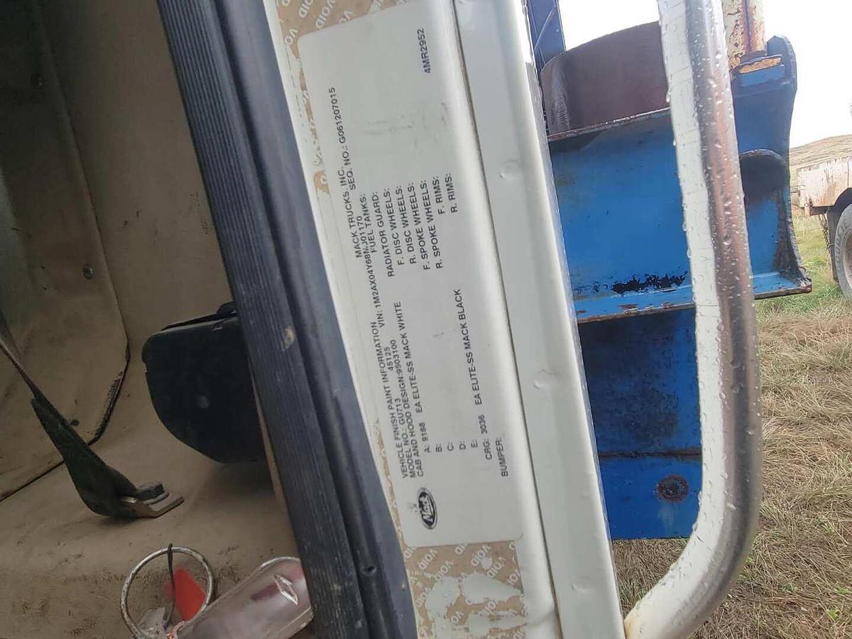 Used 2008 Mack GU713 Swab Rig Truck - MP7 Motor - Walker Neer!