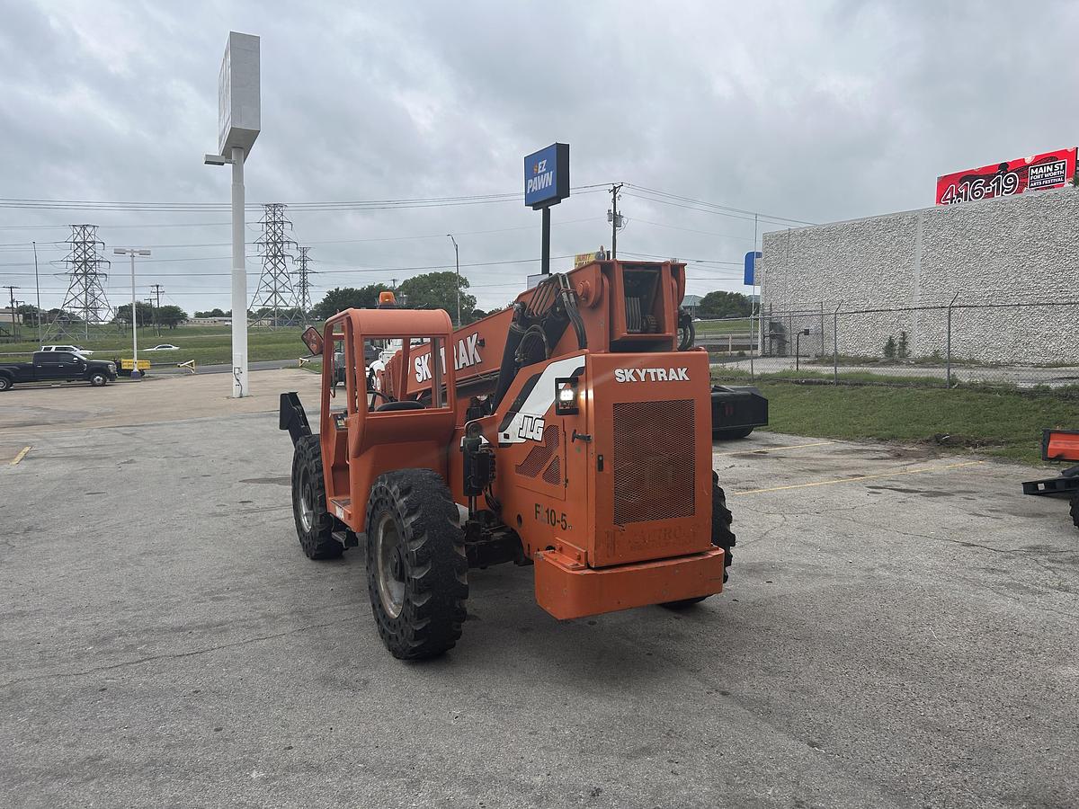 Used 2014 JLG 10054 SKYTRAK Telehandler