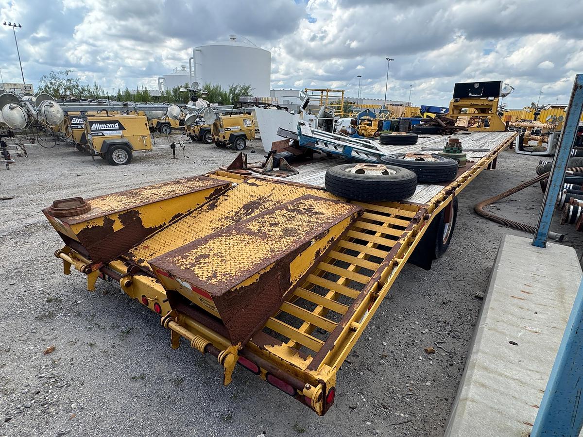 Used PJ Magnum Gooseneck Flatbed Trailer