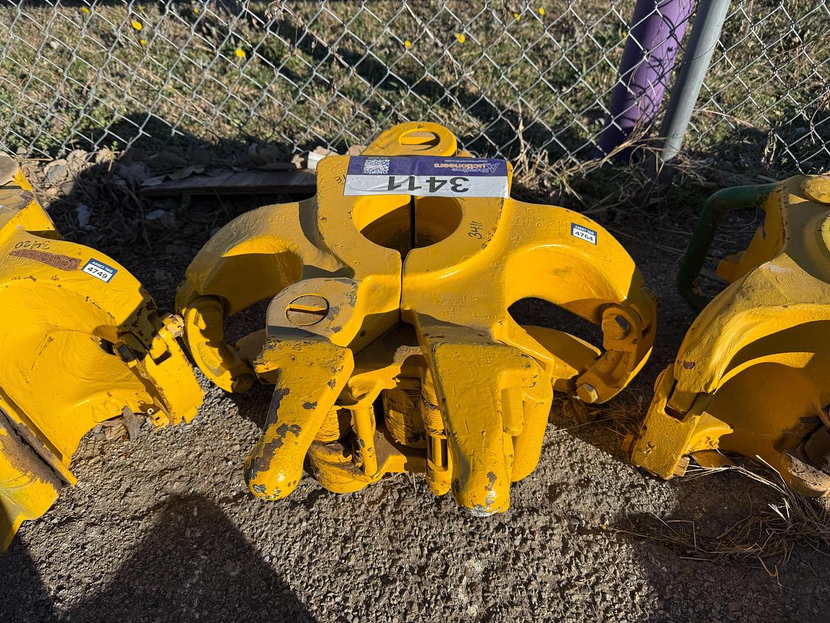 Used (3) AOT MGG 3 1/2'' 250-Ton BN DP Elevators