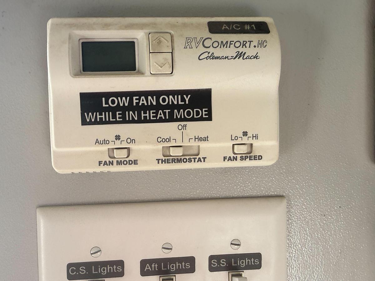 Used 2012 Turnkey Industries Frac Data Van - Generator with ONLY 340 Hours!