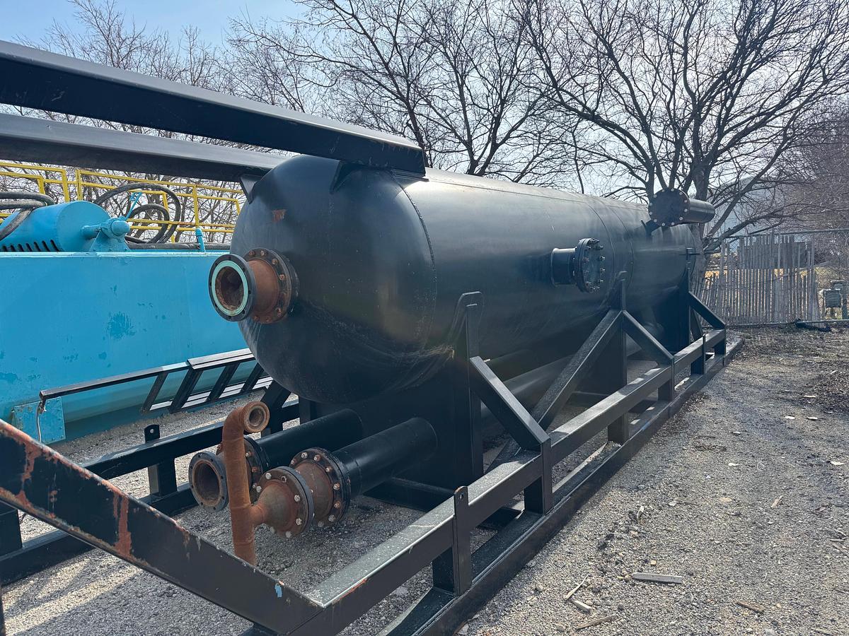 Used 48'' x 22" Mud/Gas Separator