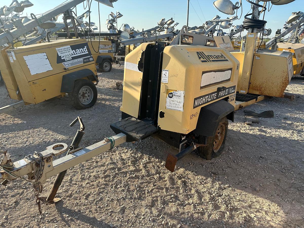 Used Allmand NightPro NL8 8kw Light Plant with CAT Engine