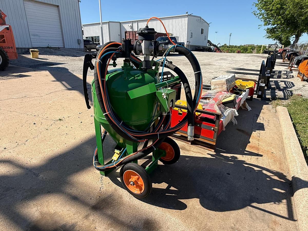 Used 2025 PABREAK Sand Blaster