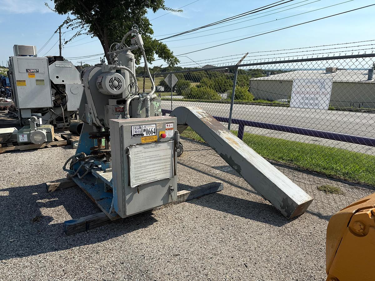 Used Master Machine Tools Machining Head
