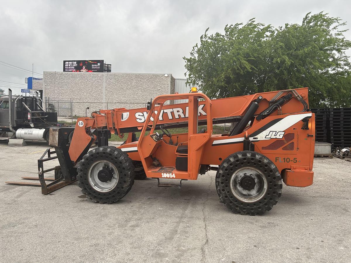 Used 2014 JLG 10054 SKYTRAK Telehandler