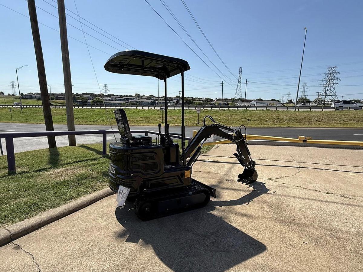 Used 2025 Dig Master DM105 Excavator