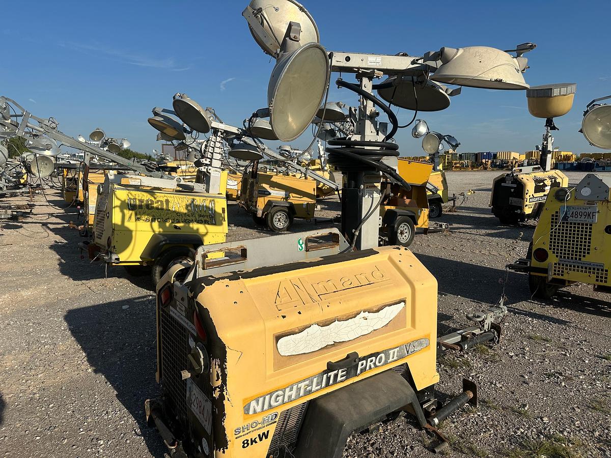 Used Allmand Night-Lite Pro 2 8kw Light Plant with CAT Engine