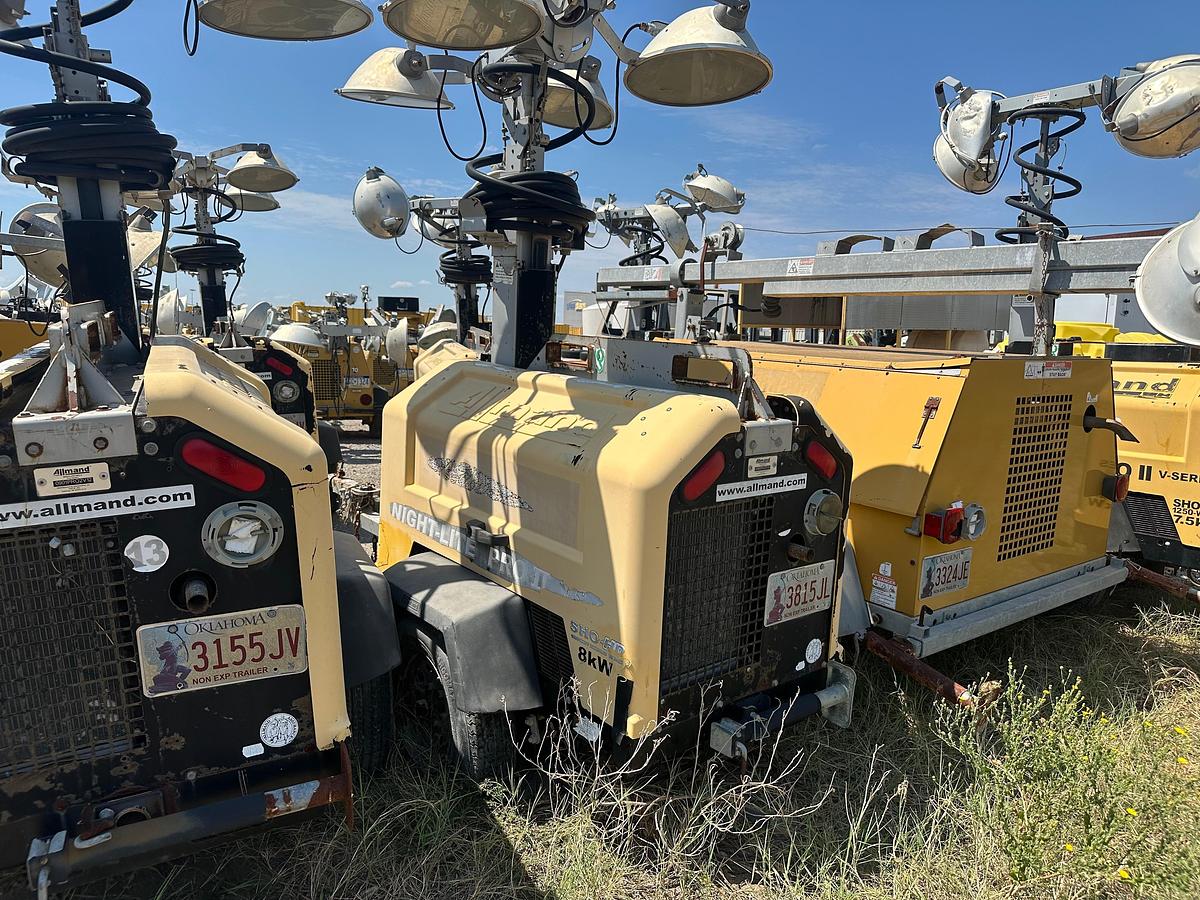Used Allmand Night-Lite 2 8KW Light Plant with CAT Engine