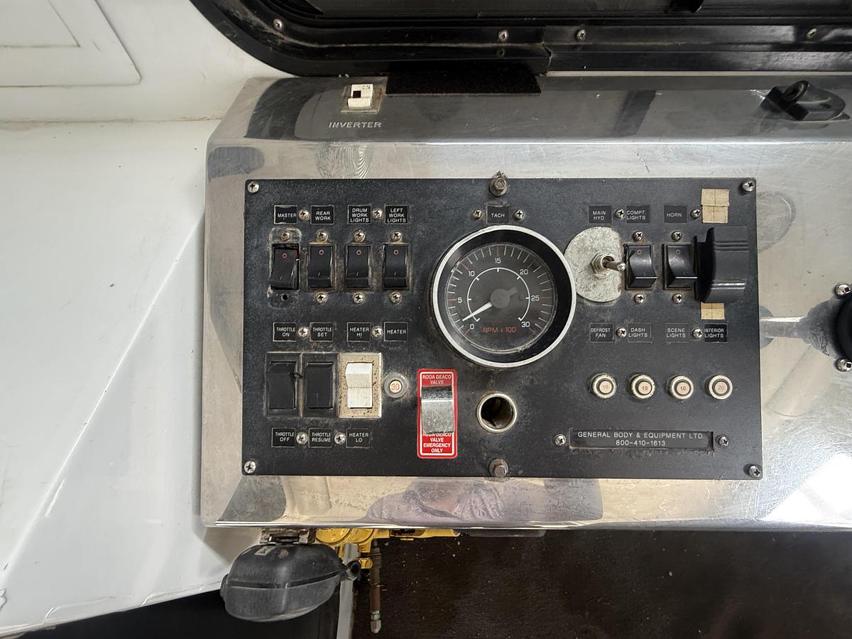 Used 2007 Western Star Wireline Service Truck with Sleeper Cab