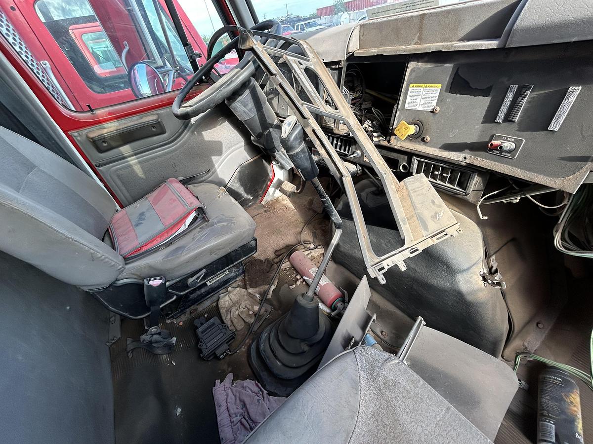 Used 2012 International Wireline Truck