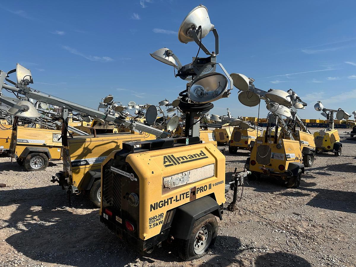 Used Allmand Night-Lite Pro 2 7.5kw Light Plant with Kubota Engine