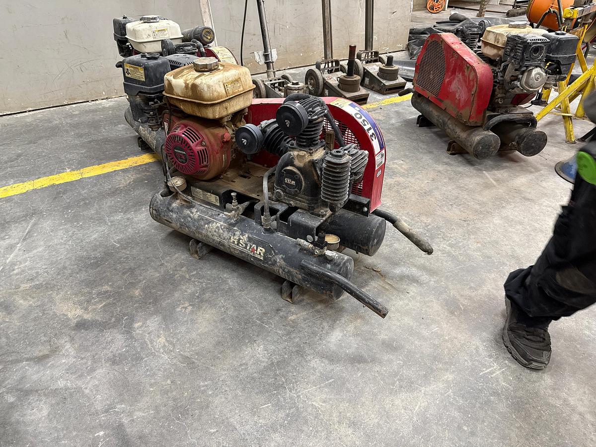Used NORTH Star 8 Gallon Air Compressor