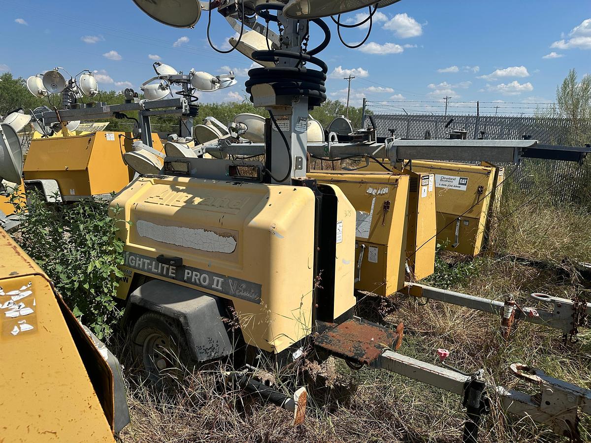 Used Allmand Night-Lite 2 8KW Light Plant with CAT Engine