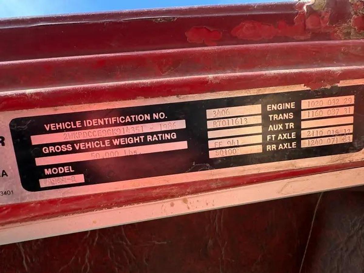 Used 1986 Western Star 4964 Tulsa 65K Mech Winch Truck