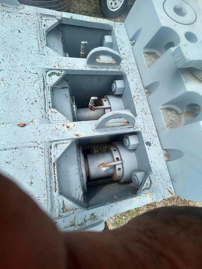 Used OMEGA 1300 Triplex Mud Pump