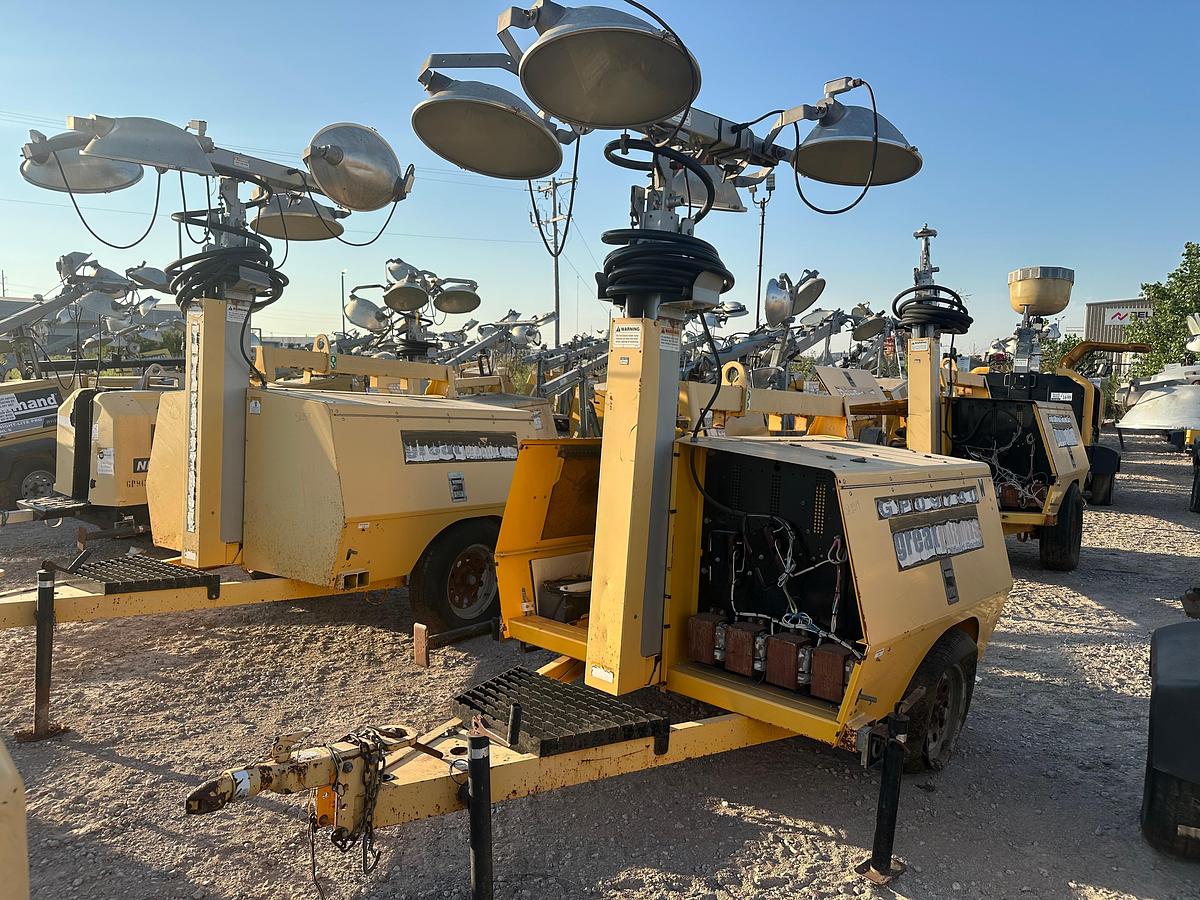 Used Allmand Maxi-Lite V Light Plant with CAT Engine