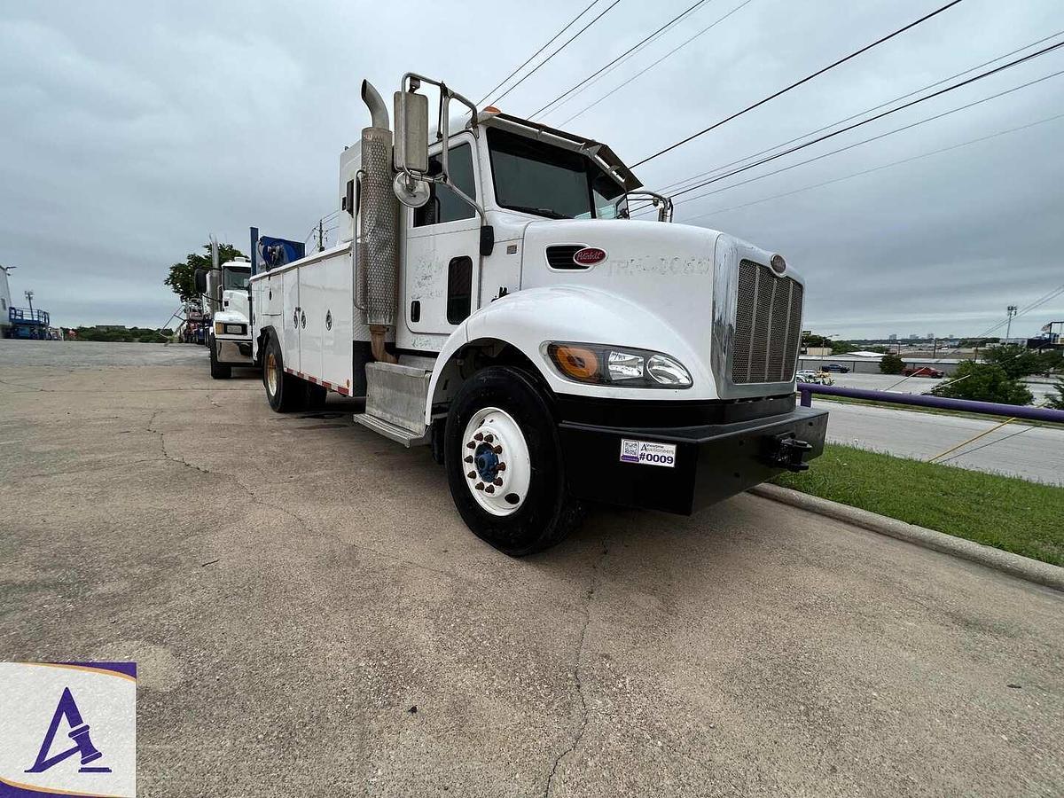 Used 2012 PETERBILT 337 SERVICE TRUCK