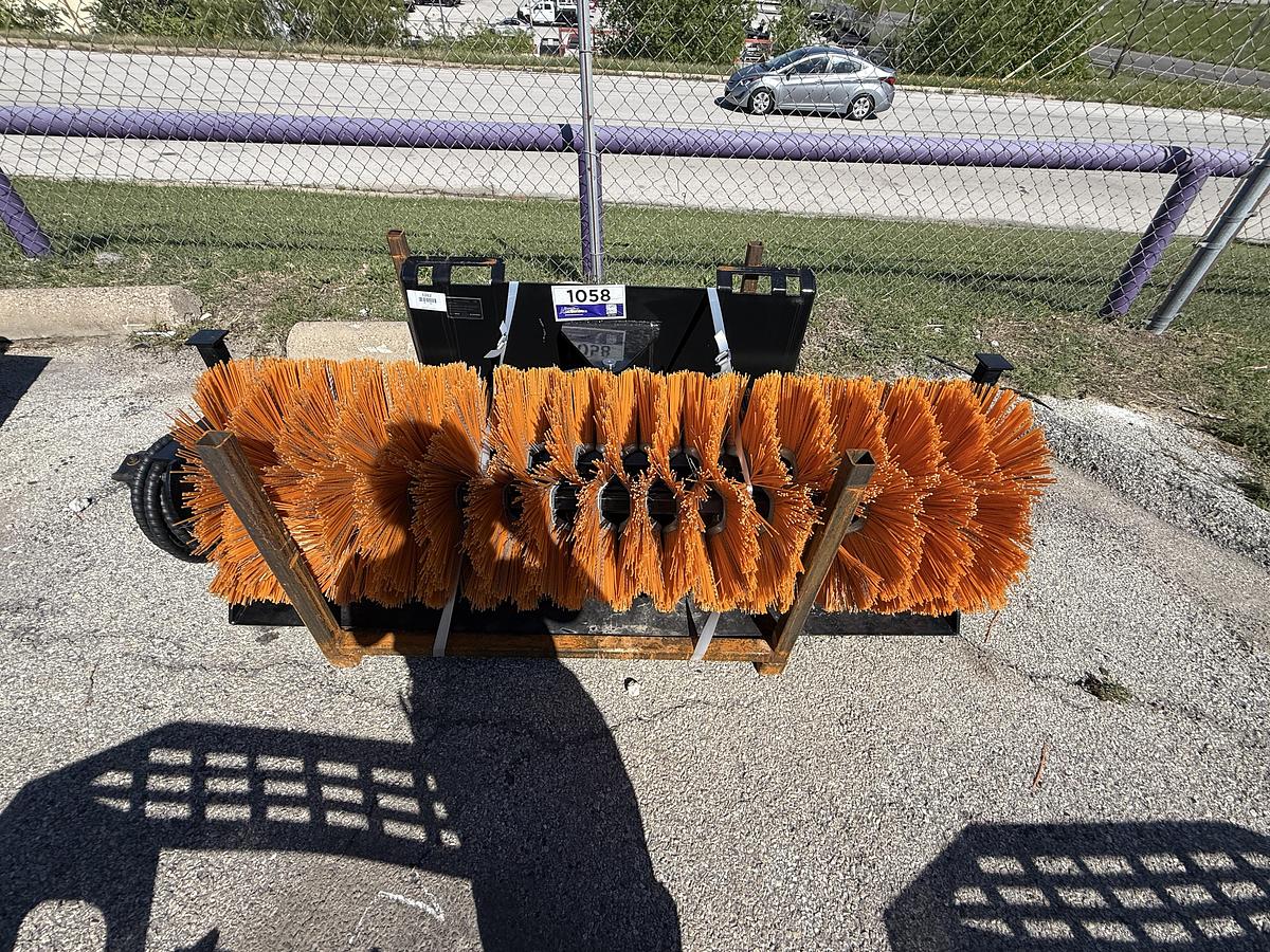 Used 2026 GIYI GY-SE61 Sweeper Skid Steer Attachment (UNUSED)