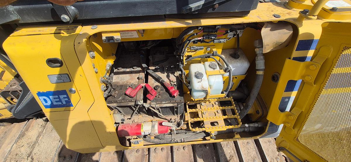 Used 2016 Komatsu D61PX-24 Dozer