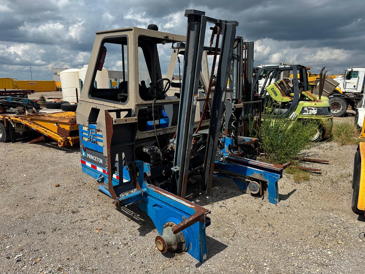 Used 2009 Princeton 8,000lb Piggyback