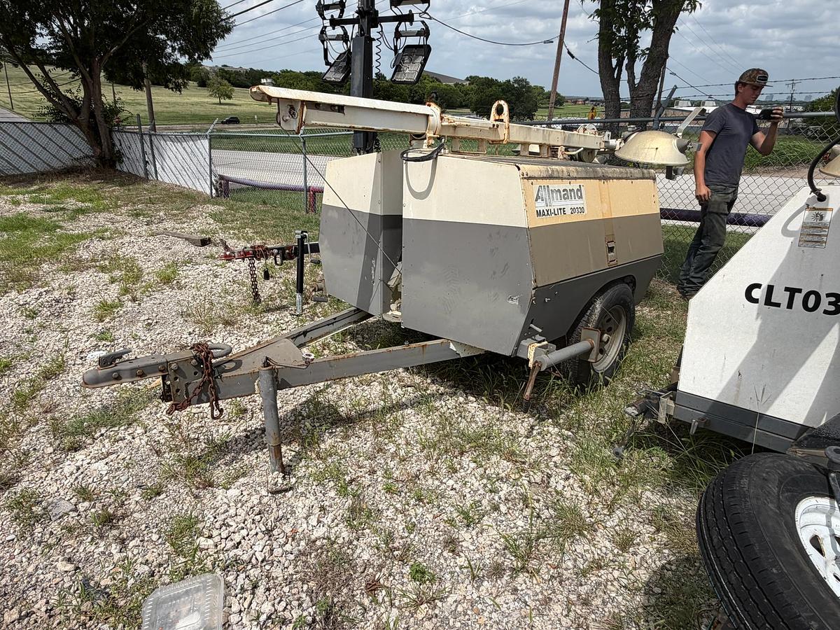 Used Allmand Maxi-Lite Light Tower