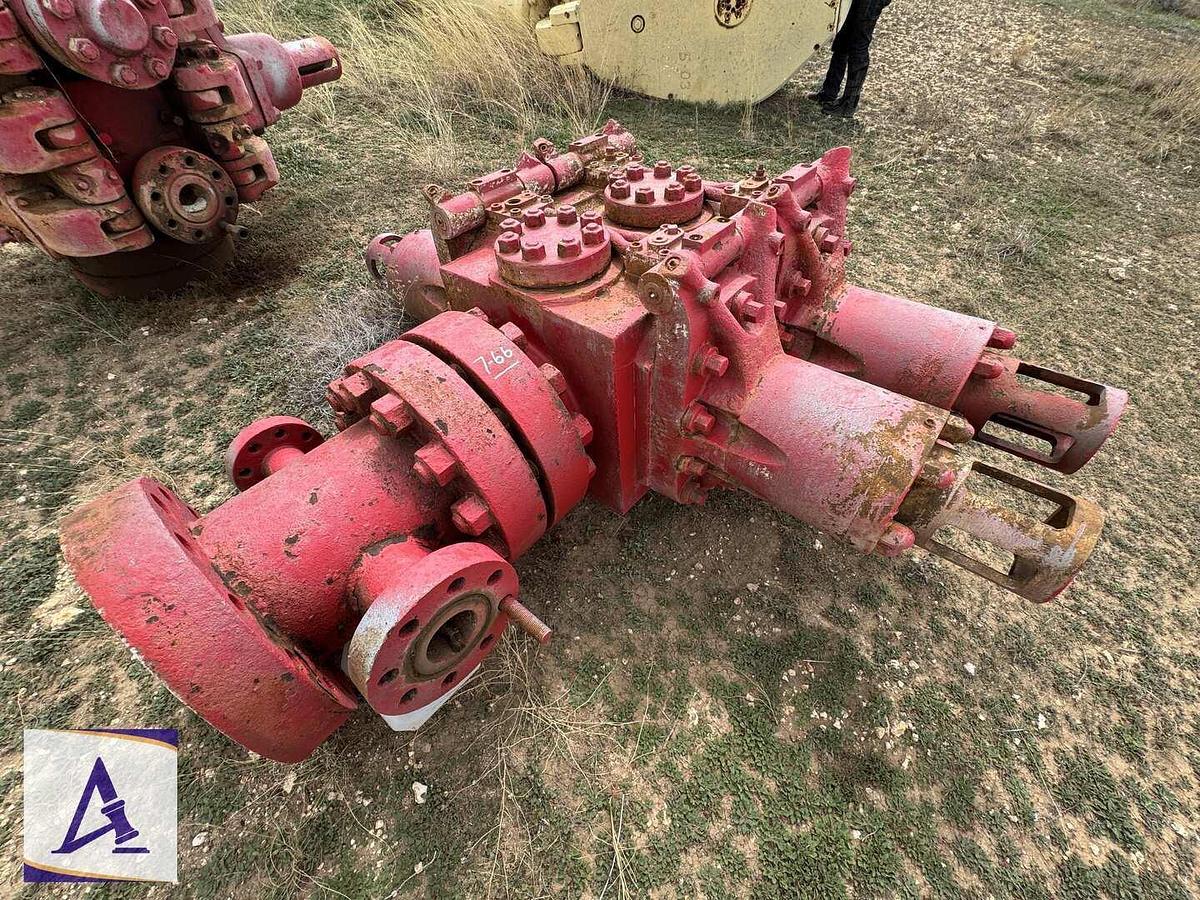 Used Shaffer LWS Double BOP 5000 PSI