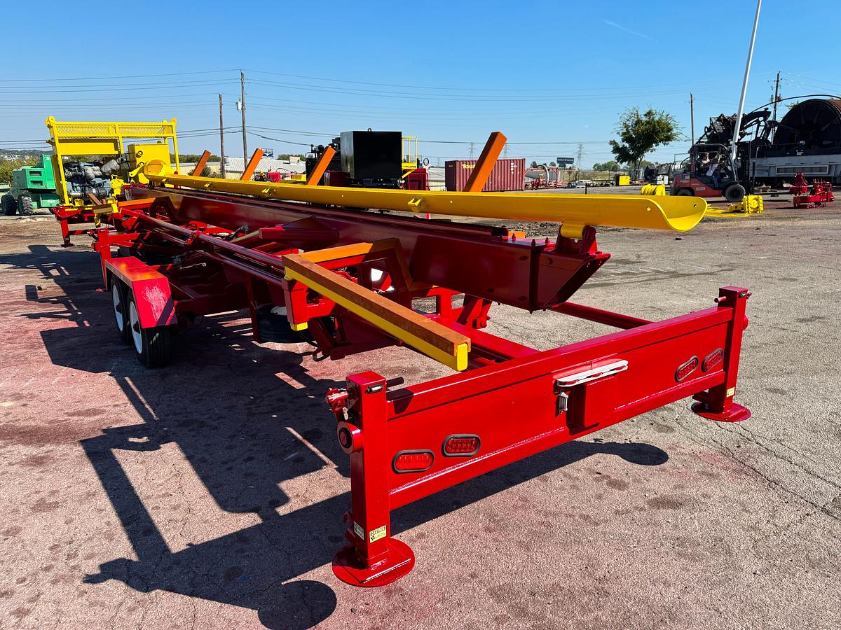 Used Vektor Gooseneck Hydraulic Pipe Handler Trailer