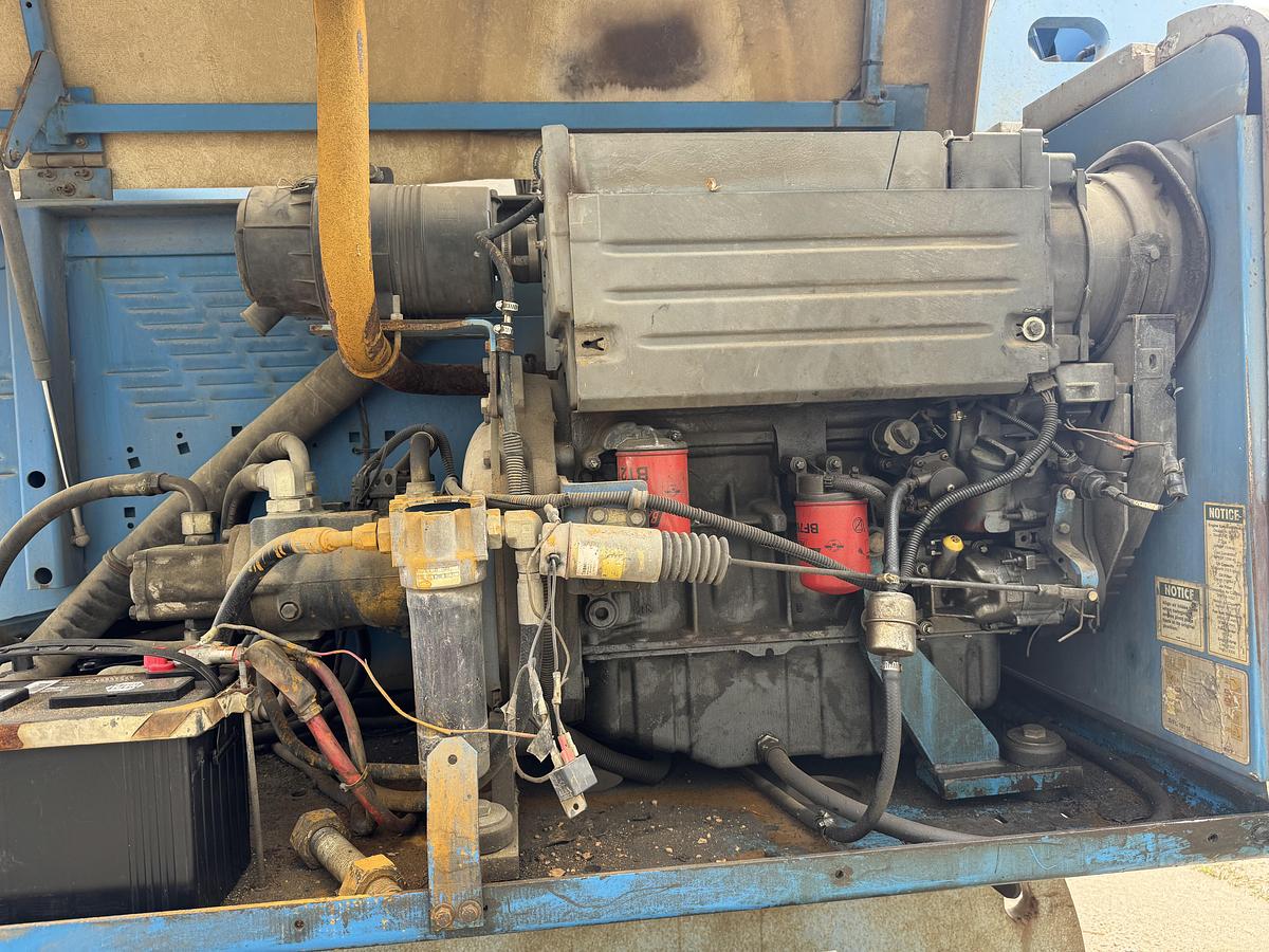 Used 2002 Genie S-65 4x4 Telescopic Boom Lift