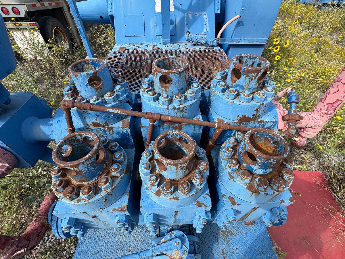 Used National Oilwell 9P-100 Triplex Mud Pump