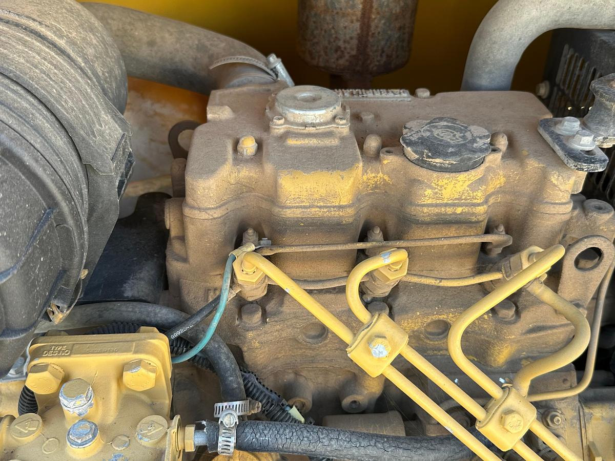 Used Allmand NightproNL8 8kw Light Plant with CAT Engine