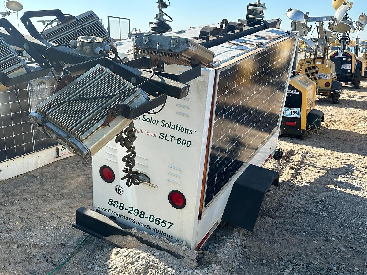 Used Solar Light Tower SLT600