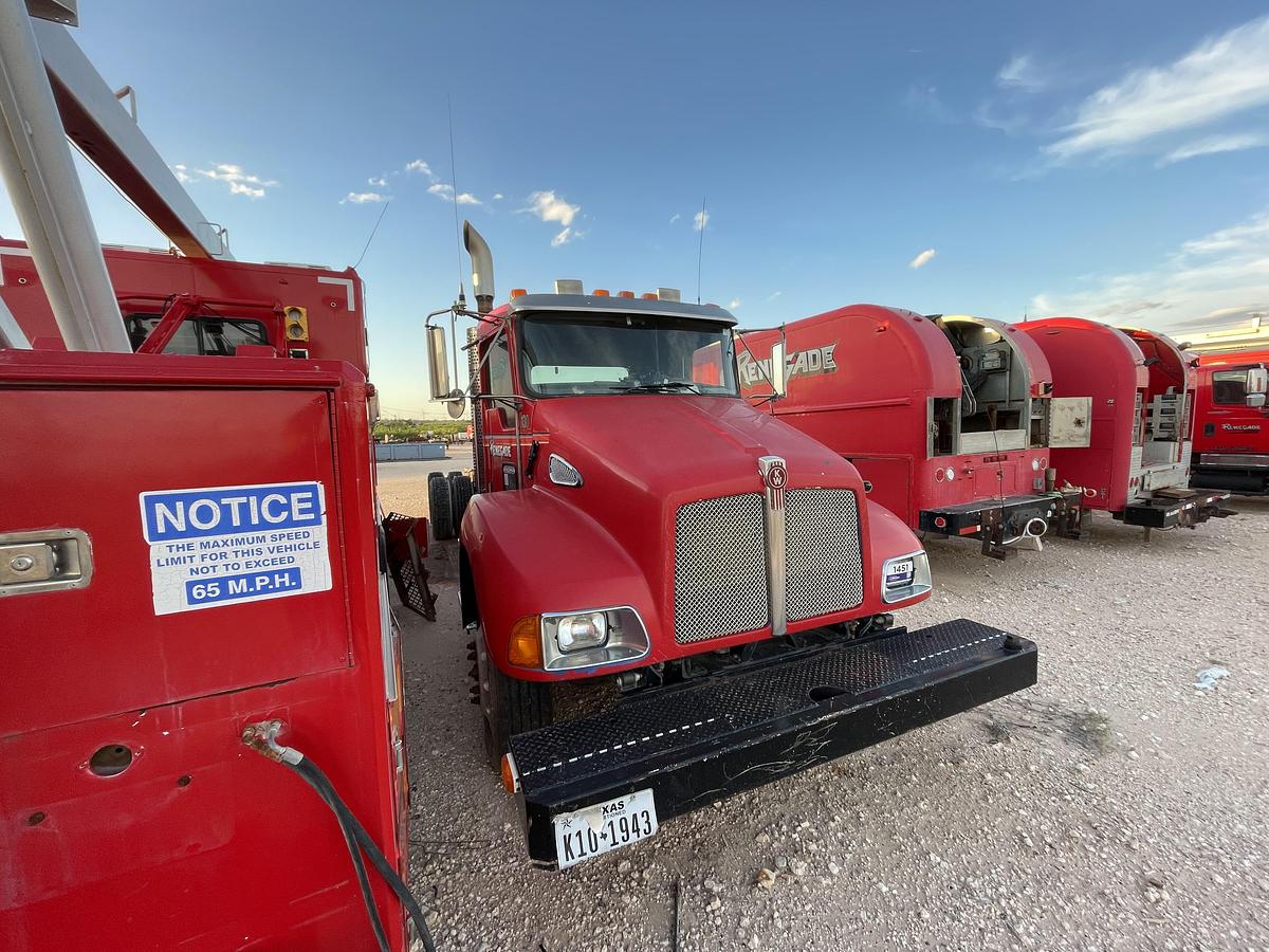 Used 2007 Kenworth T300