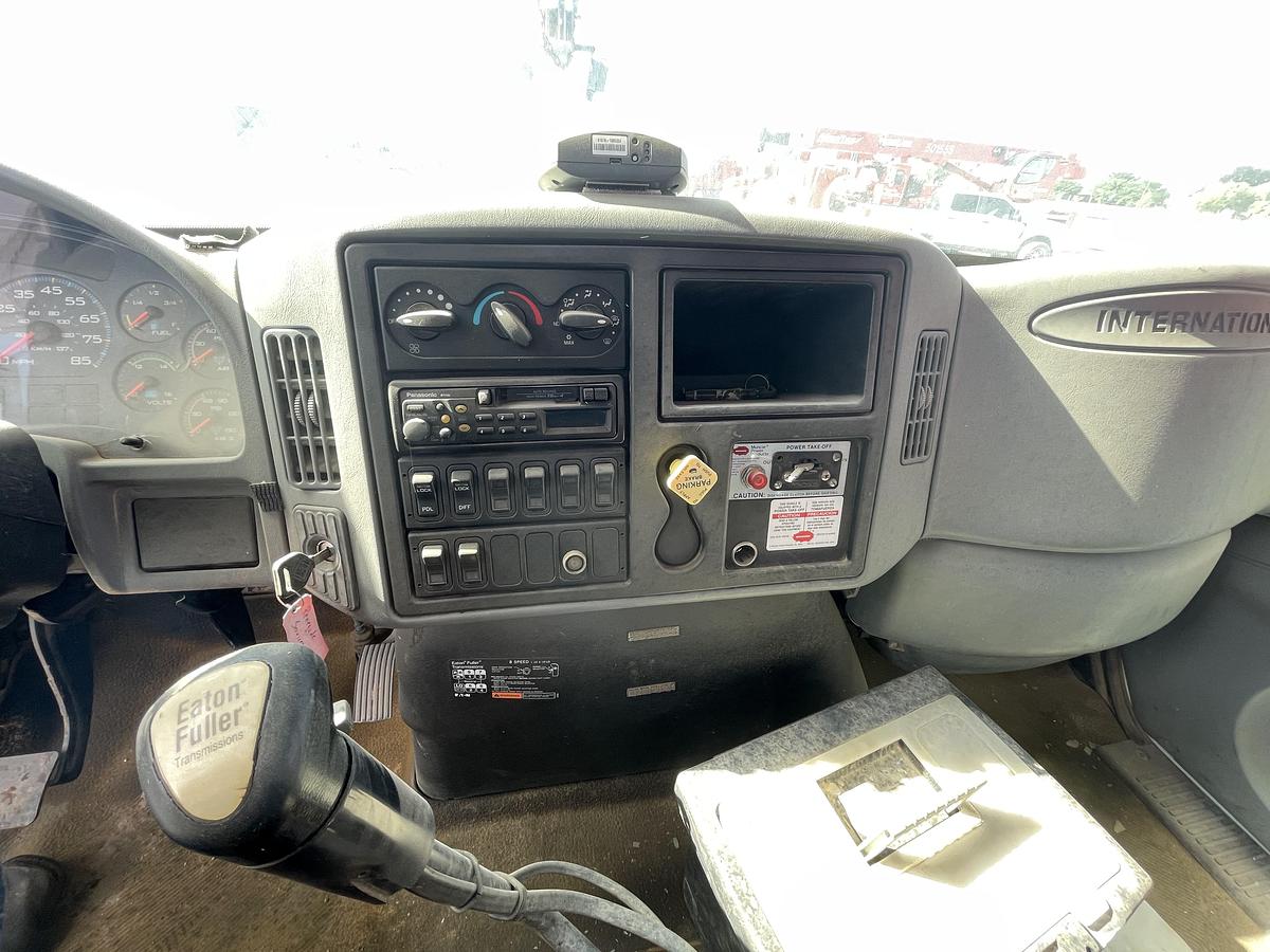 Used 2006 International 7500 SBA 6x4