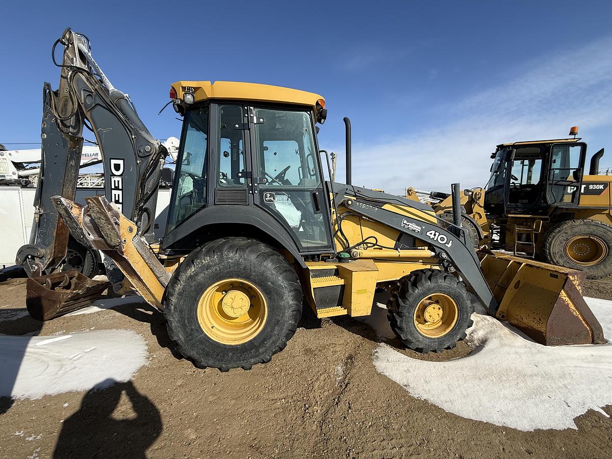 Used John Deere Backhoe
