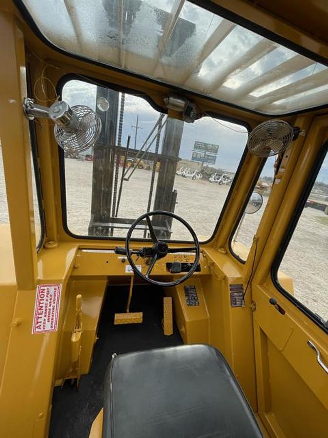 Used Sellick SD-100 10,000lbs Rough Terrain Forklift