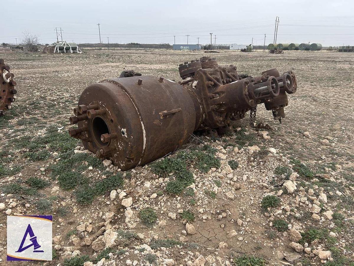 Used 11'' x 5000# Annular BOP, 11'' x 5000# Double Hydraulic BOP