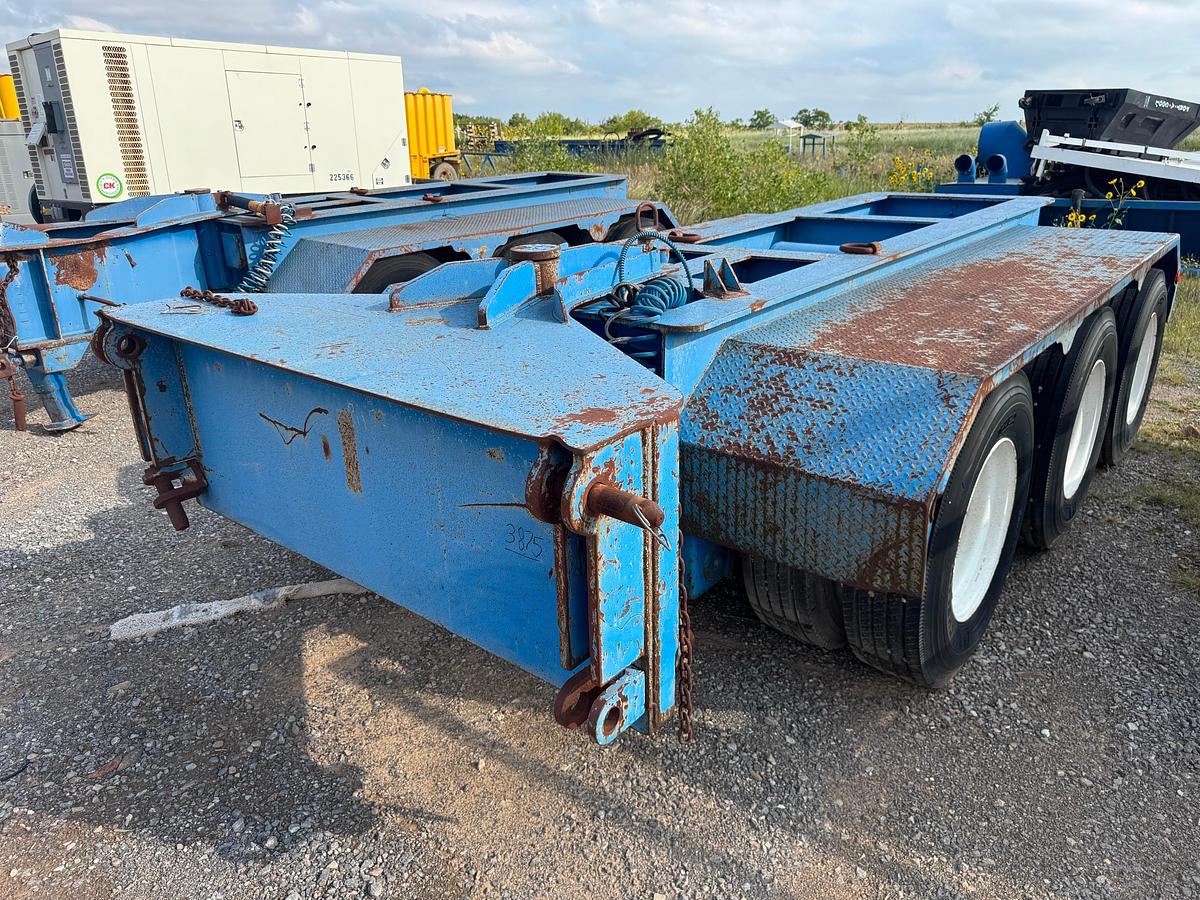 Used (2) Tri-Axle Jeeps - Air Ride Suspension
