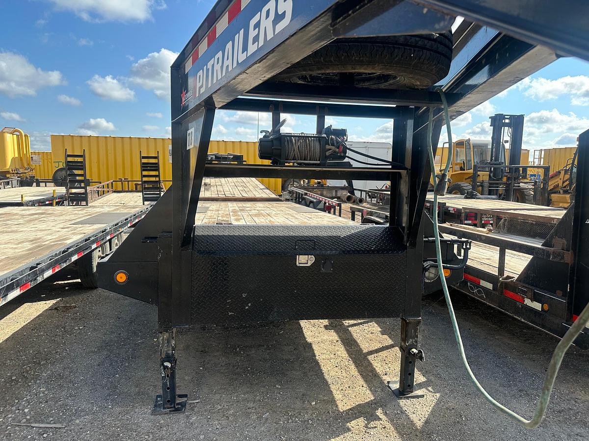 Used 2024 PJ Trailer MGF 26' Deck with Tilt Deck and Smitty Bilt 17,500 lb Winch