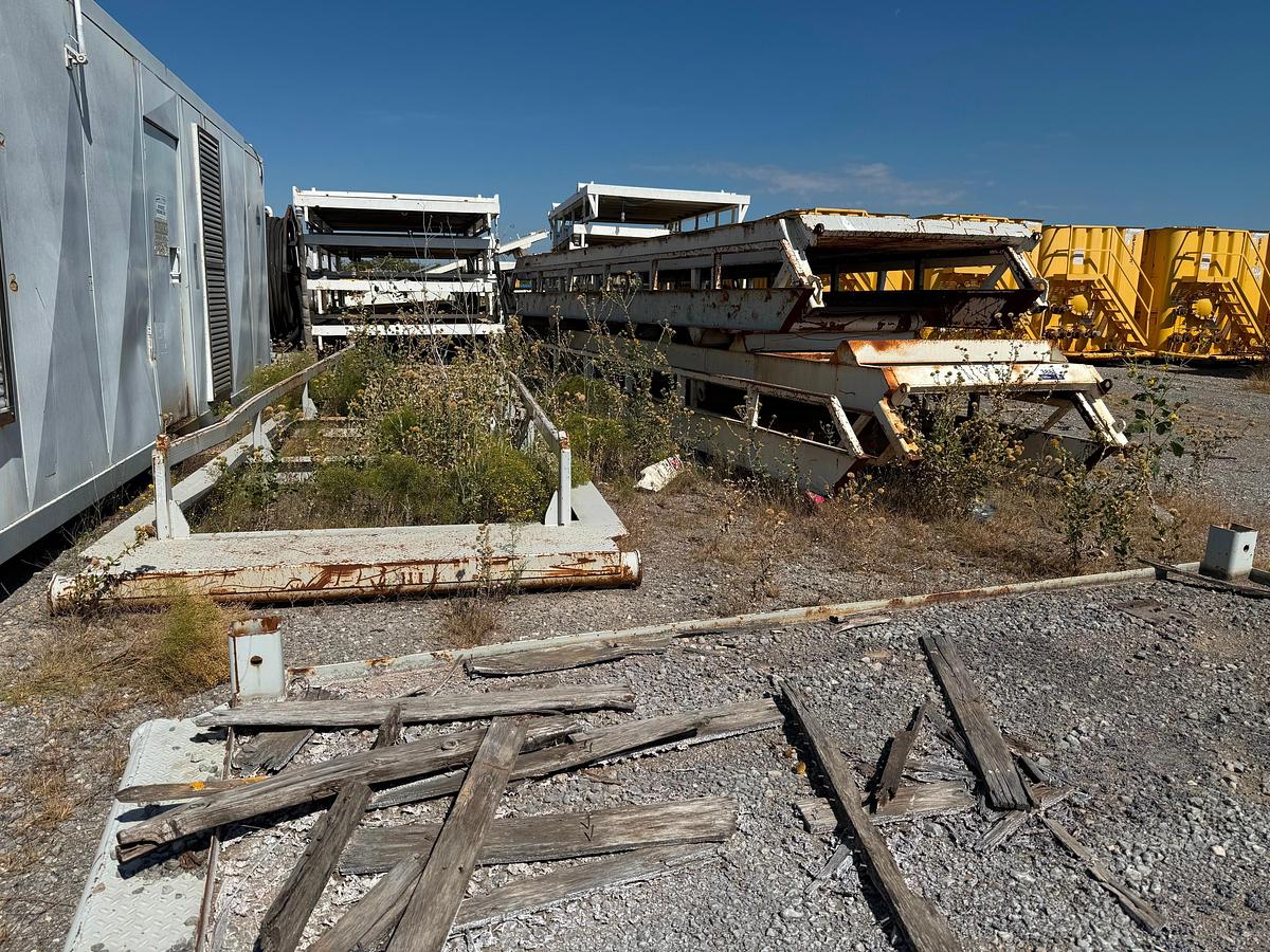 Used (20) V-Doors, Skid Roofs & Misc Skids