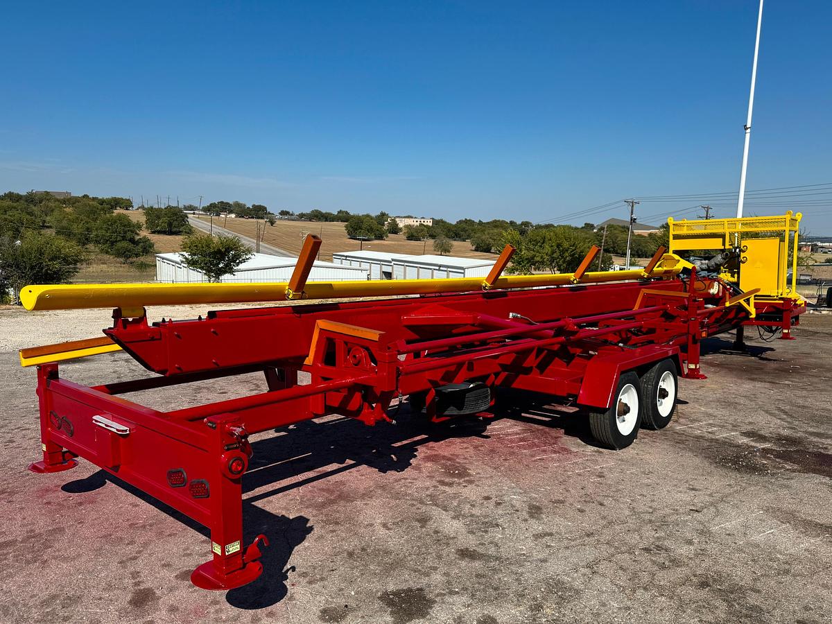 Used Vektor Gooseneck Hydraulic Pipe Handler Trailer