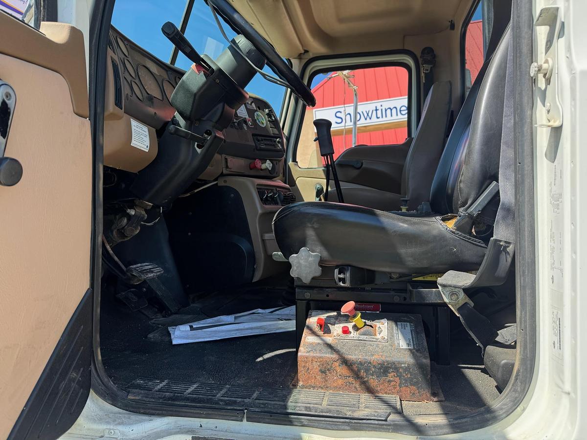 Used 2005 Mack Haul Truck CV713