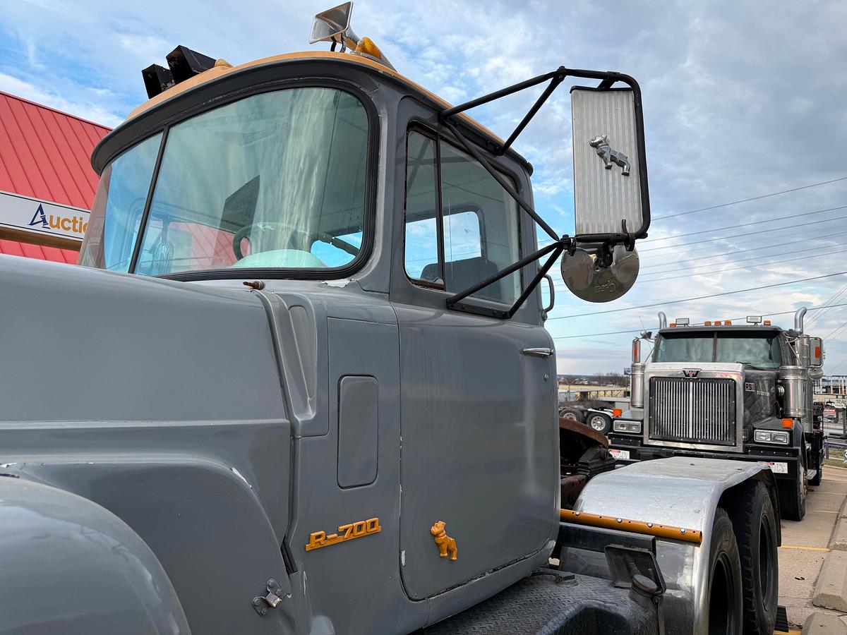 Used 1972 MACK TRUCK R795ST - Showing 36,951 - ONE OF A KIND TRUCK!