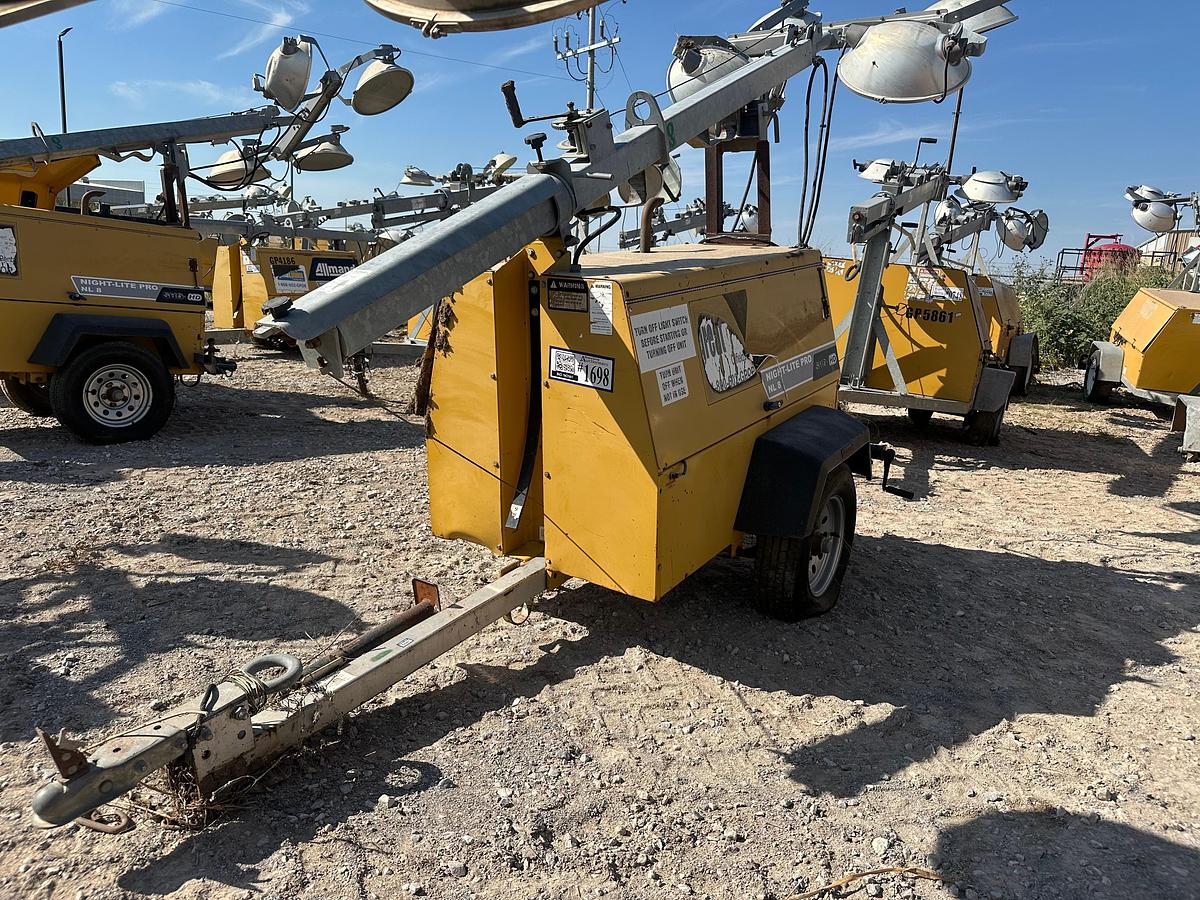 Used Allmand NightproNL8 8KW Light Plant with CAT Engine